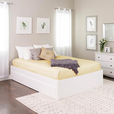 Select White Queen 4-Post Platform Bed with 2 Drawers